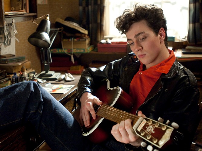 'John Lennon. Chłopak znikąd'