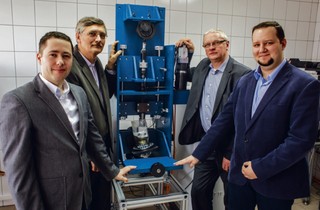 Badania nad endoprotezą: 5 mln kroków w 5 lat