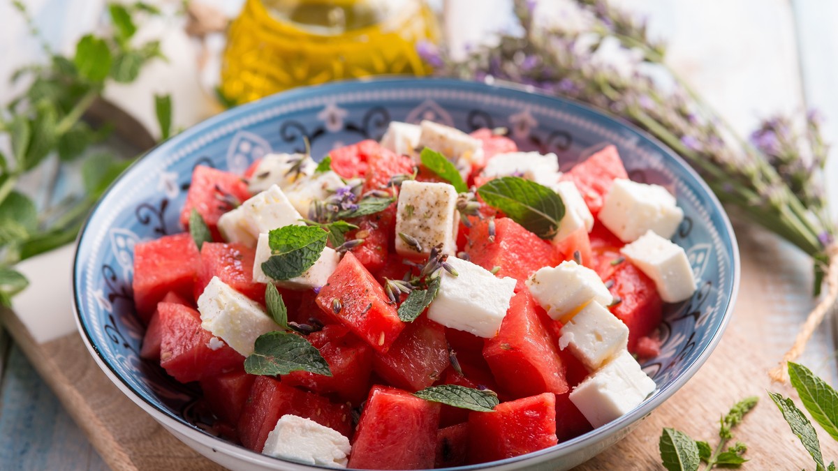 Salata od lubenice i fete