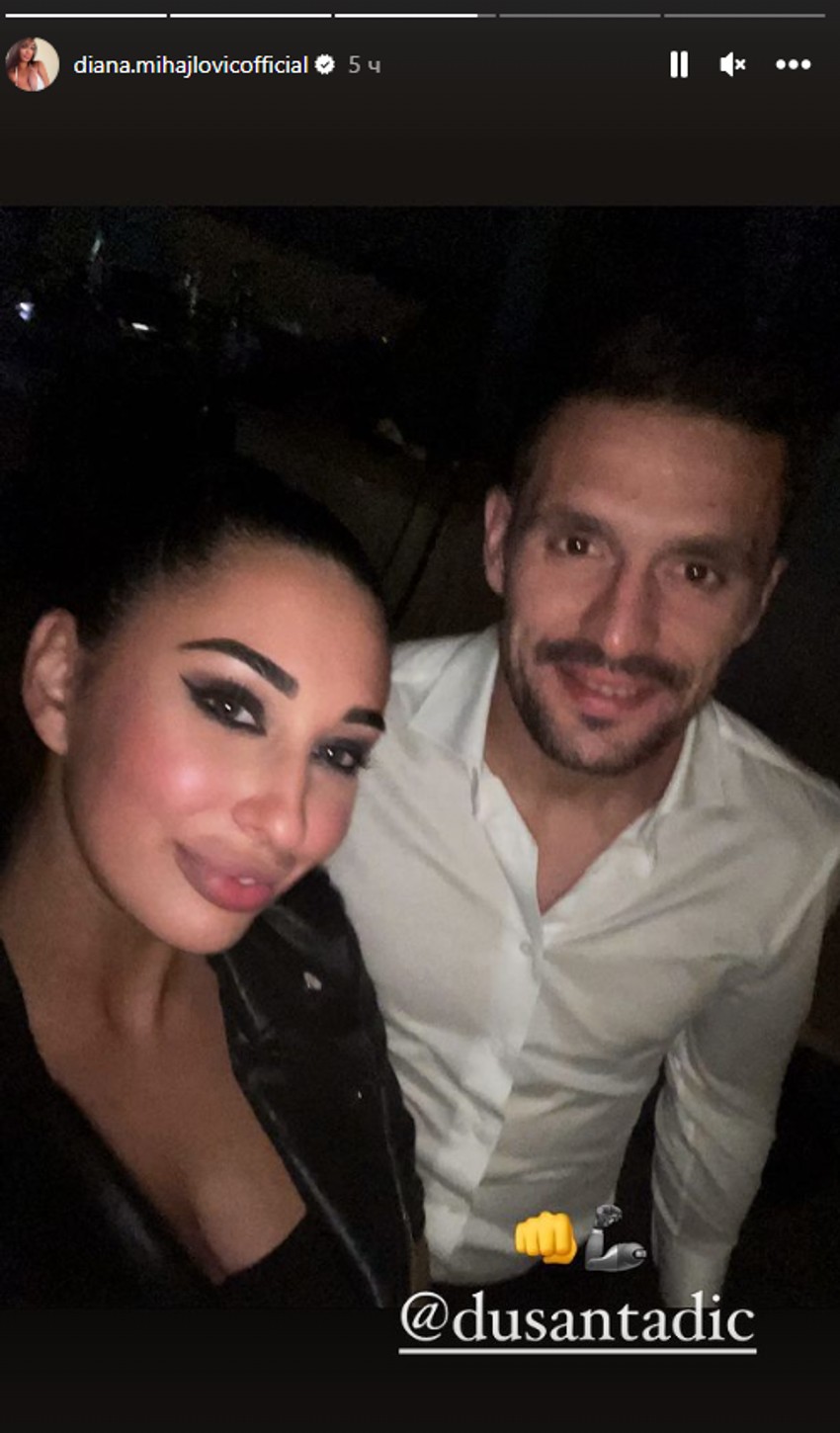 Slavlje fudbalera srpske reprezentacije nakon pobede