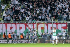 Lechia znokautowana po przerwie! Legia strzeliła trzy gole i jest bliżej mistrzostwa [WIDEO]