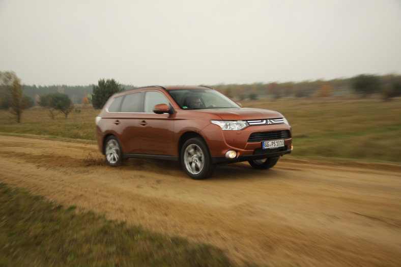 Mitsubishi Outlander (polska premiera)