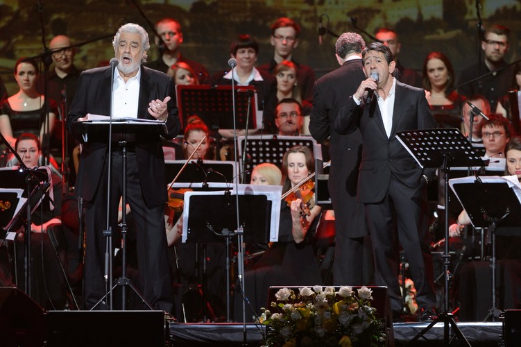 Placido Domingo i jego syn zaśpiewali dla Jana Pawła II w Poznaniu