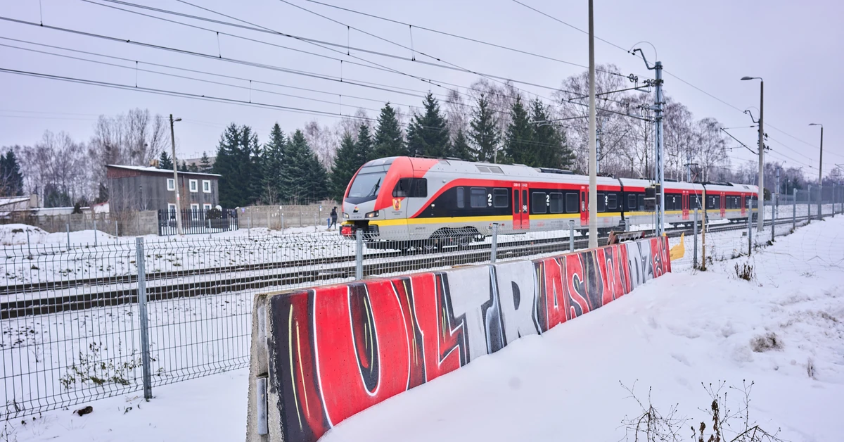 Chaos na kolei. Odwołania i opóźnienia pociągów