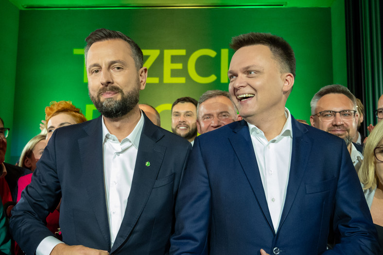 Władysław Kosiniak-Kamysz i Szymon Hołownia podczas wieczoru wyborczego.