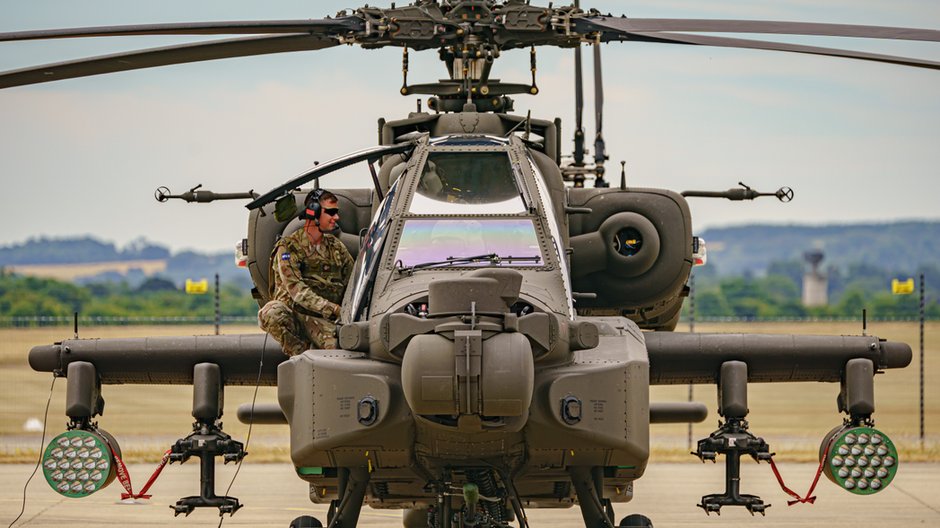 Śmigłowiec AH-64E APACHE.