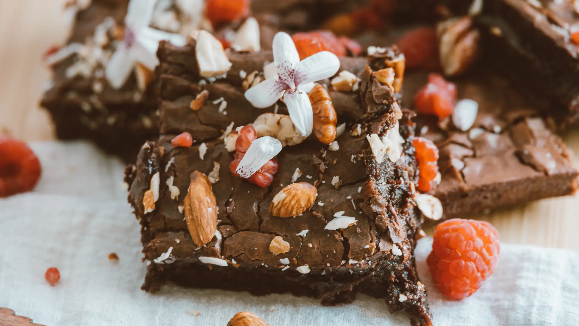 Brownie z... botwinką! Banalny przepis, który pozytywnie zaskakuje smakiem