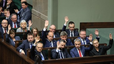 Seria głosowań w Sejmie. Znamy losy ustawy o pigułce "dzień po"