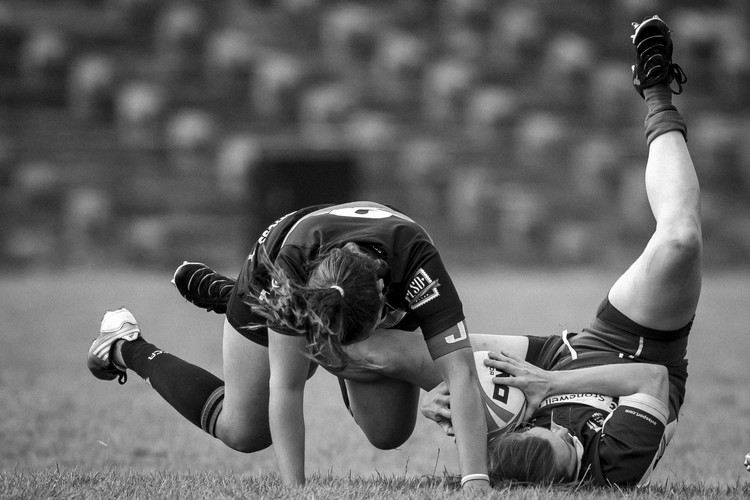 Rugby to męski sport? Nic bardziej mylnego. Panie dają radę!