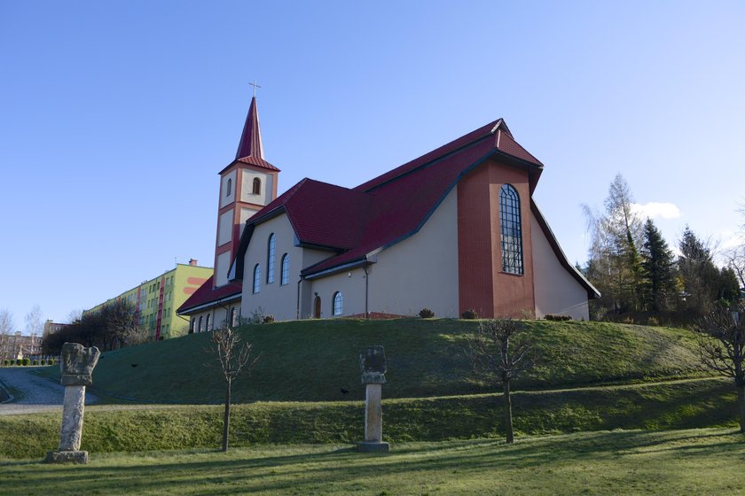 Ksiądz nękał żonę organisty