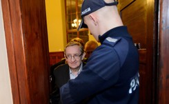 Józef Pinior nie trafi do aresztu. 'Szósta rano, podsłuchy... Niestety w tej chwili w takim jesteśmy miejscu'