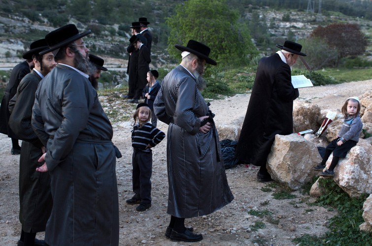 Ortodoksyjni Żydzi przygotowują się do Paschy. FOTOREPORTAŻ