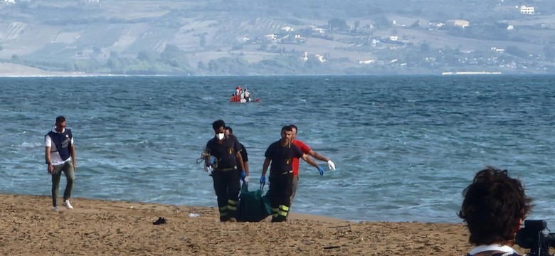 Włoska Straż Przybrzeżna znalazła na plaży na Sycylii pięć ciał