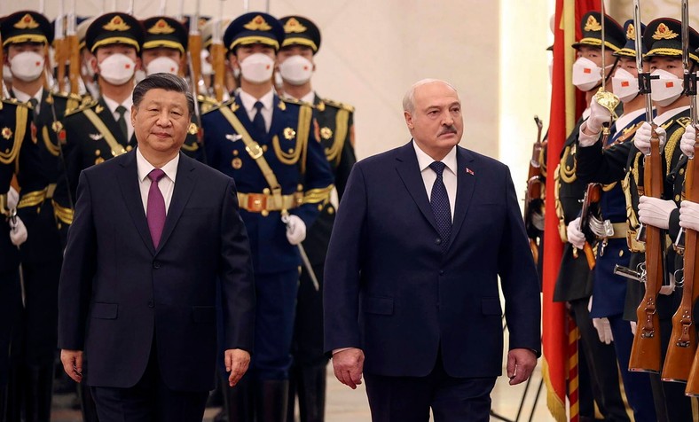 Xi Jinping i Aleksander Łukaszenko