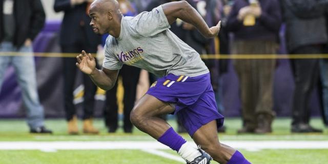 New Orleans Saints agree two-year deal with RB Adrian Peterson, NFL News