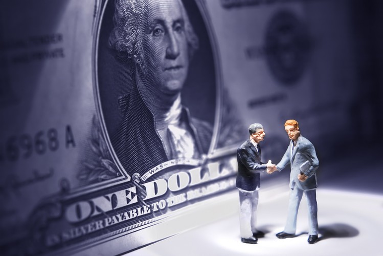 Choć negocjacje nad TPP jeszcze się nie skończyły, chęć dołączenia do porozumienia wyrażają cztery kolejne kraje – Kolumbia, Filipiny, Tajwan i Korea Południowa. Docelowo TPP jest postrzegane jako krok w kierunku strefy wolnego handlu obejmującej cały basen Oceanu Spokojnego, w tym także Chiny. Pekin początkowo nie był zainteresowany członkostwem w TPP, które postrzegały jako element zdobywania przez Waszyngton wpływów w regionie, ani ze względu na odmienność systemu gospodarczego, nie był postrzegany jako potencjalny członek. Ostatnio Chiny jednak zmieniają stanowisko i sygnalizują, że w przyszłości mogłyby stać się stroną porozumienia. Jako potencjalnego członka wymieniane są też Indie.