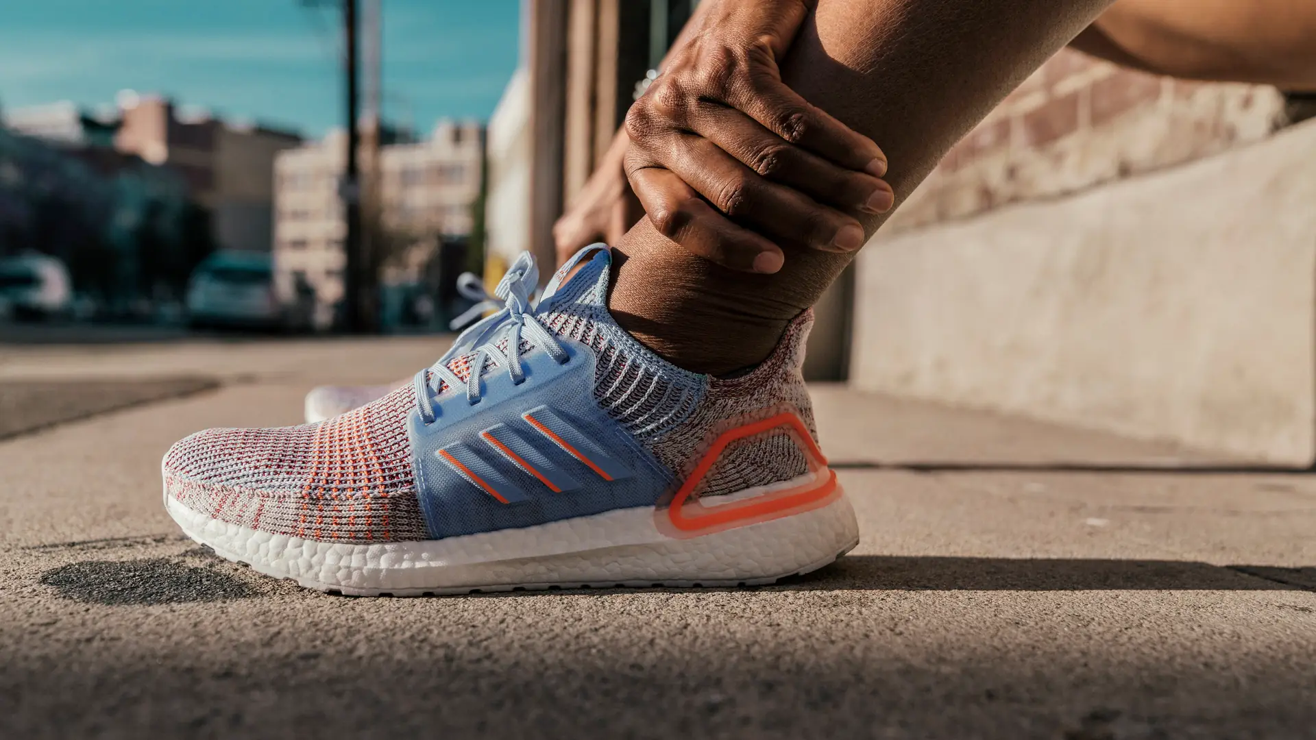 adidas celebruje technologię  BOOST i prezentuje ULTRABOOST 19 w nowej kolorystyce