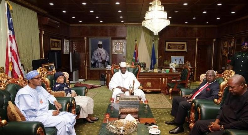 Gambia's President Yahya Jammeh receives a delegation of West African leaders including President John Mahama of Ghana and Nigeria's Muhammadu Buhari during a meeting on election crisis in Banjul, Gambia December 13, 2016 REUTERS/Stringer