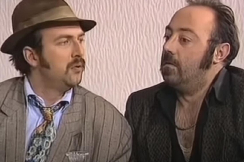 Đoša i Tika Špic u seriji "Porodično blago"