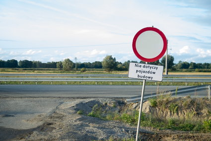 Oto które drogi w Polsce budowane są na czas, a które są opóźnione