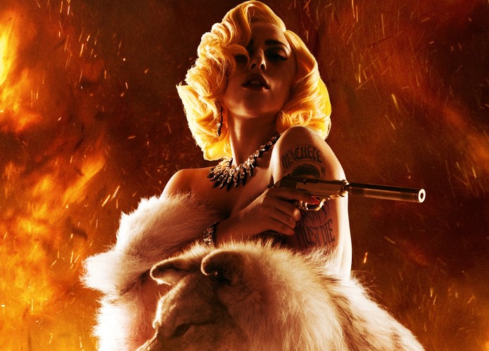 Lady GaGa na plakacie filmu 'Maczeta zabija'