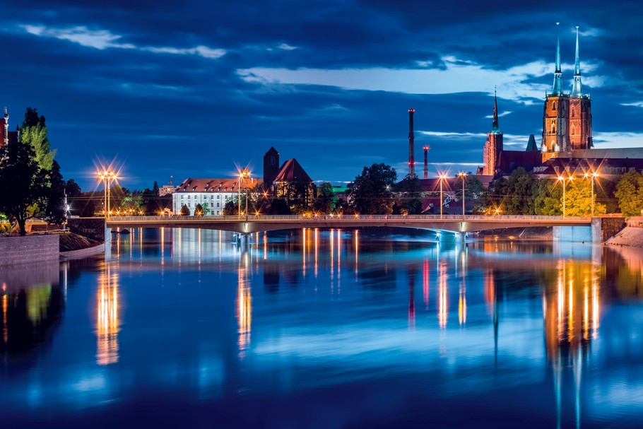 Wrocław jest jednym z najdynamiczniej rozwijających się miast w Polsce. Na tutejszych uczelniach studiuje ponad 100 tys. studentów.