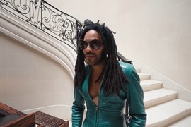 Leni Kravic pokazao LUKSUZNU VILU u Parizu koju je kupio od grofice Ane: Spektakularnu kuću na četiri sprata nazvao po svojoj majci i pretvorio u UMETNIČKO DELO