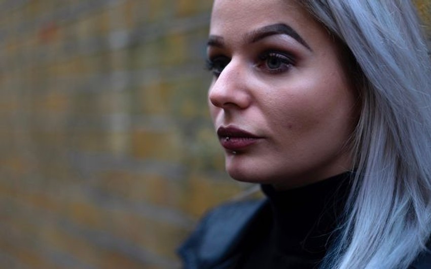 Keli je dečko pretio da će joj "iščupati vilicu"