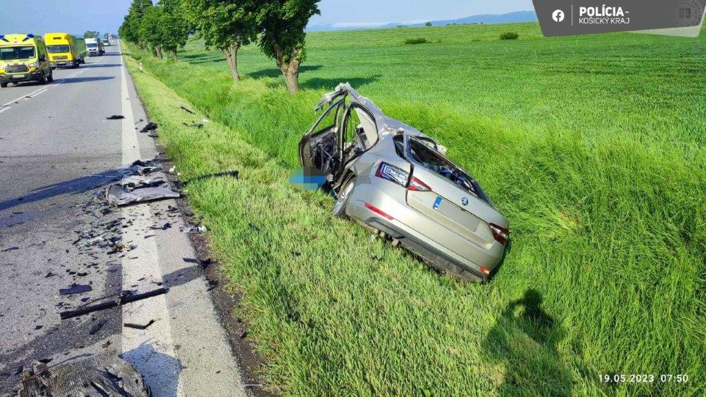 Nehodu neprežil mladý vodič.