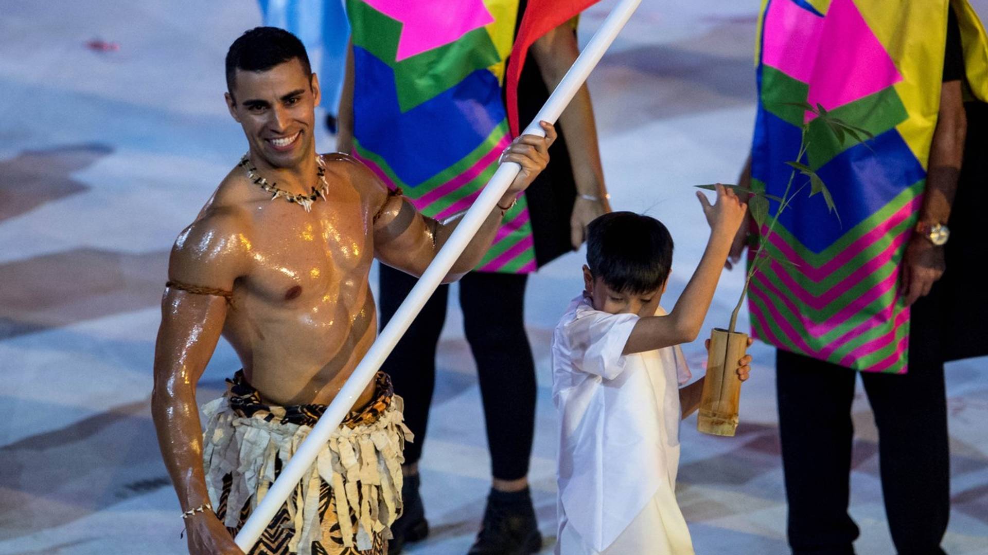 Sećate li se nauljenog golišavog olimpijca? Ponovo je go, ali na minus 10