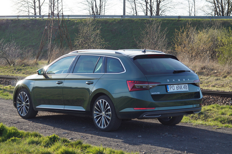 Skoda Superb iV Combi