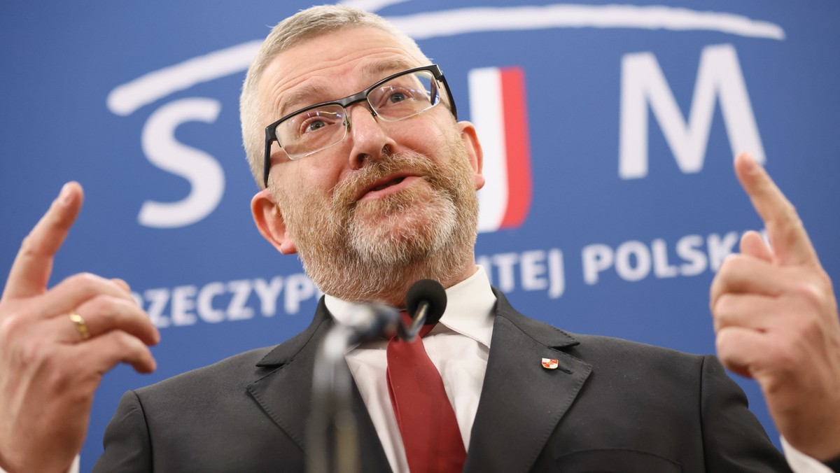 Konfederacja podzielona, Grzegorz Braun tworzy nową frakcję wspieraną przez Janusza Korwin-Mikke [Źródło: Onet]