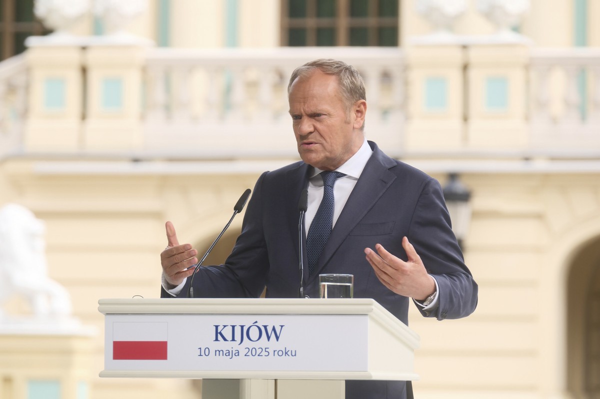 "Zlecenie rosyjskich służb". Donald Tusk o wielkim pożarze