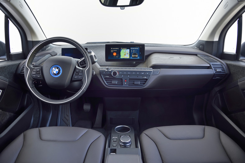 BMW i3S