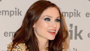 Sophie Ellis-Bextor po raz pierwszy spotkała się z fanami w Polsce. Mimo upływu lat gwiazda prezentuje się kwitnąco!