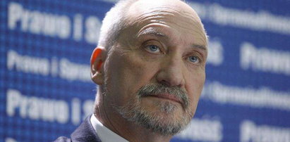 Macierewicz: Miller jest sędzią we własnej sprawie