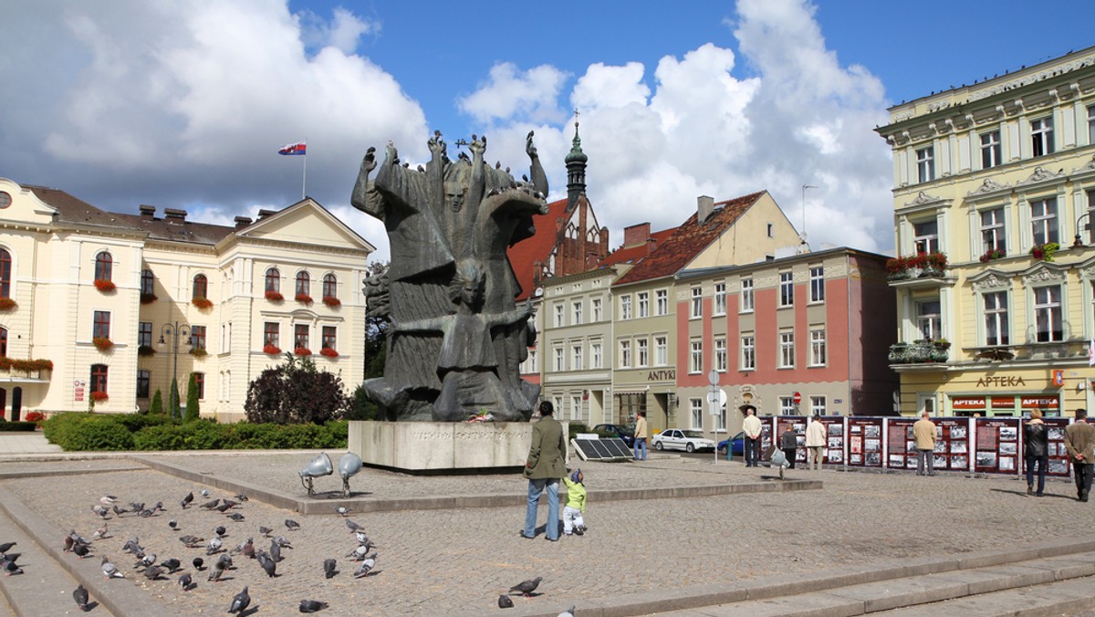 Bydgoszcz: niepełnosprawni mają problemy na rondzie Jagiellonów