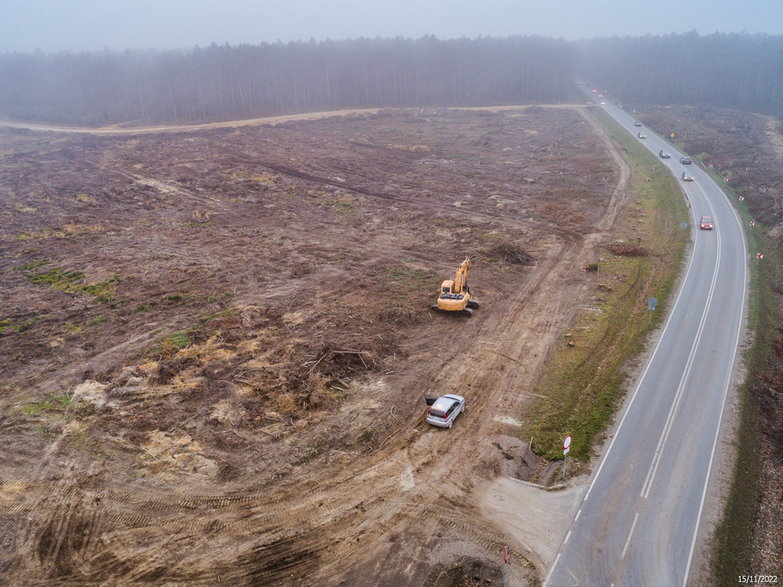 Budowa drogi ekspresowej S-1 - odcinek węzeł Oświęcim - Dankowice - zdjęcia z drona - 15.11.2022 - autor: GDDKiA