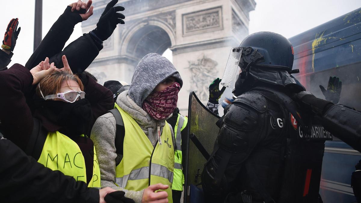 protest żółtych kamizelek we Francji