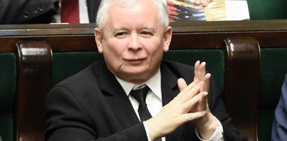 Kaczyński nie bronił Macierewicza!