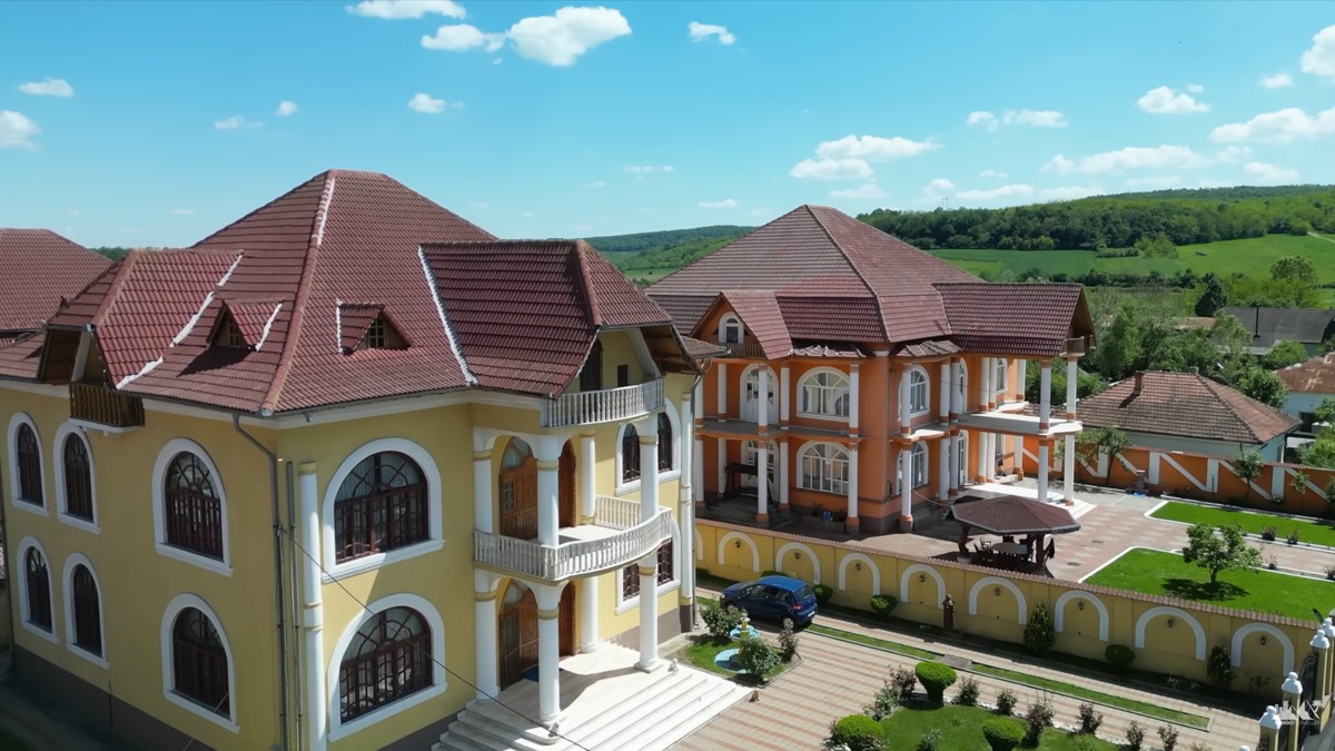 Romi iz najbogatijeg sela u Rumuniji