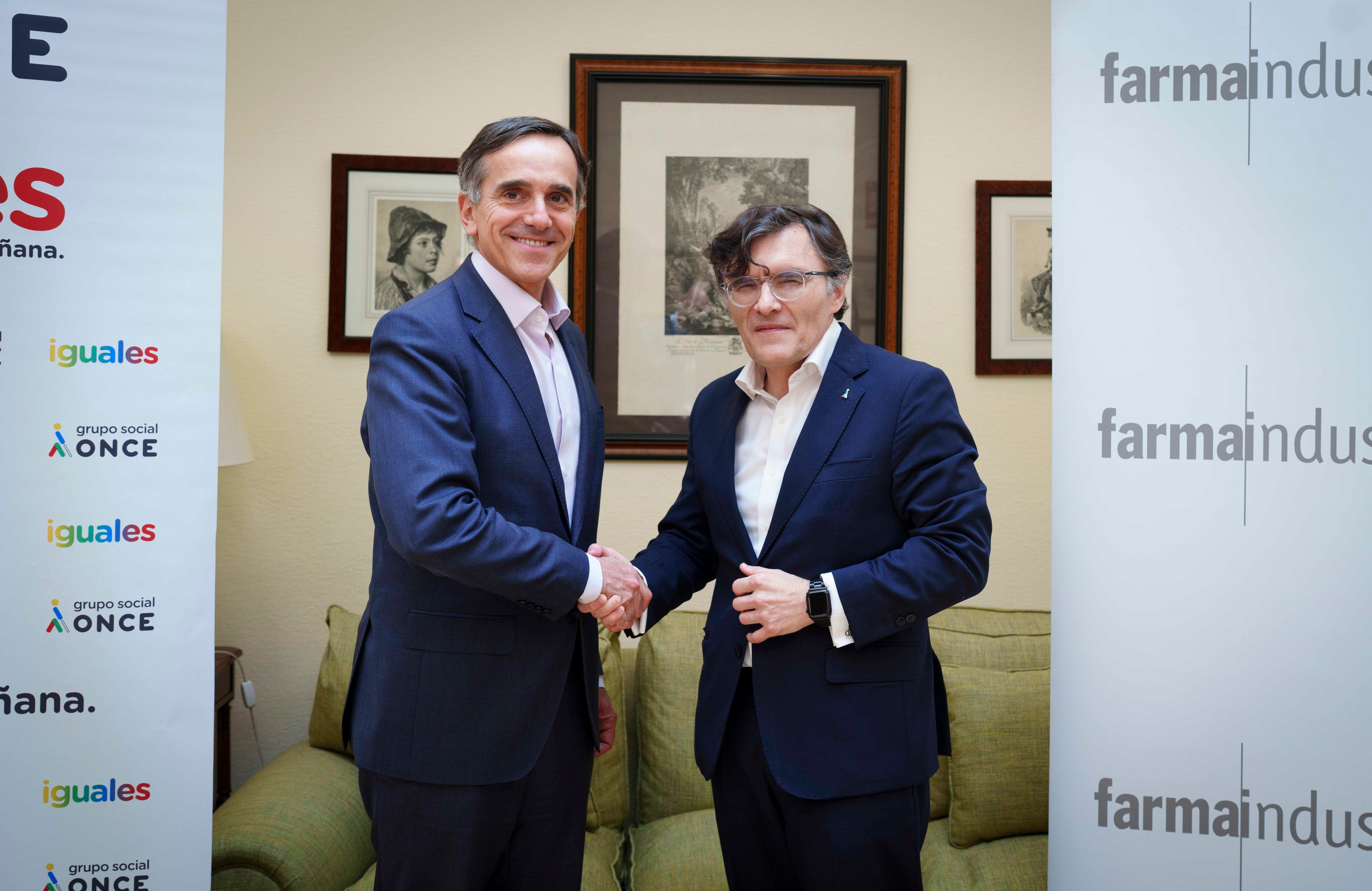 La ONCE y Farmaindustria firman un acuerdo para empleo inclusivo