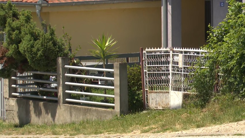 Kuća u Kragujevcu u kojoj su napadnuti devojka i njena porodica