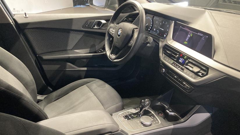 BMW seria 1 - zdjęcie poglądowe
