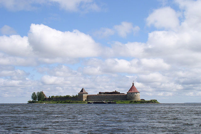 Twierdza Szlisselburg na wyspie Orzeszek