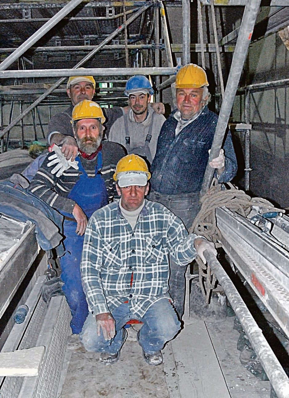 Građevinci kažu da uživaju dok rade i da im je čast što obnavljaju jednu ovako vrednu građevinu