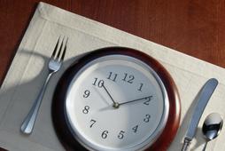 zegar dieta jedzenie obiad czas