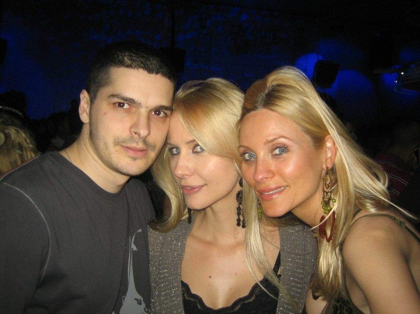 Biljana Obradović sa dečkom i Bojana Nikolić