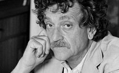 Kto by się dziś na to odważył? Kurt Vonnegut zawarł z ciężarną żoną umowę dot. obowiązków domowych