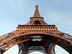 Strajki, protesty, 'wojna na wyniszczenie'. Francja pogrąża się w chaosie, a Euro 2016 już za kilka dni